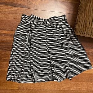 Jupe qualité supérieure, fabriquée au Canada